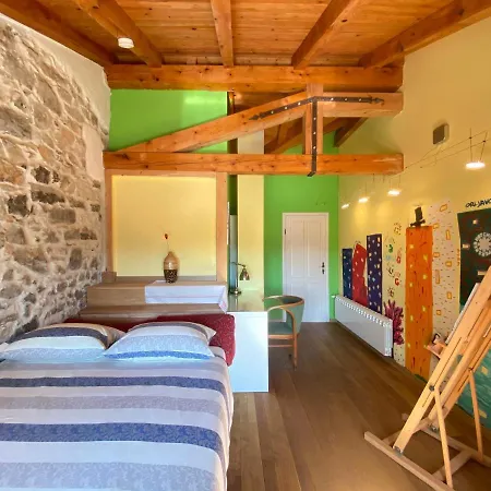 Salvia - House With Pool - Holiday home Jurdani